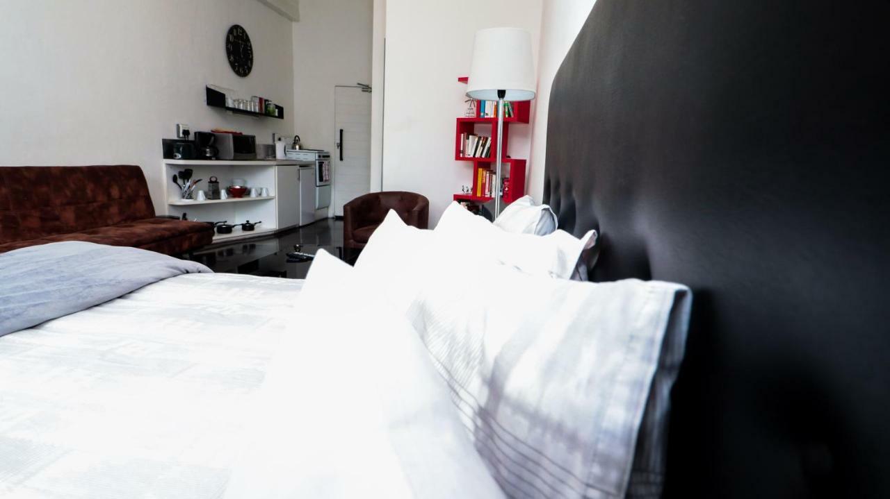 Maboneng Studio Loft โจฮันเนสเบิร์ก ภายนอก รูปภาพ